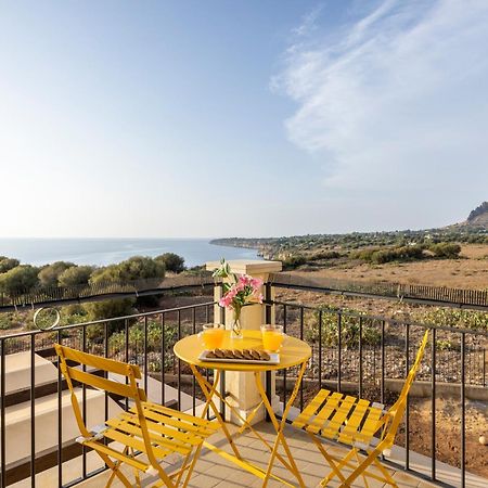 Villa With Sea View Private Pool Терразини Экстерьер фото